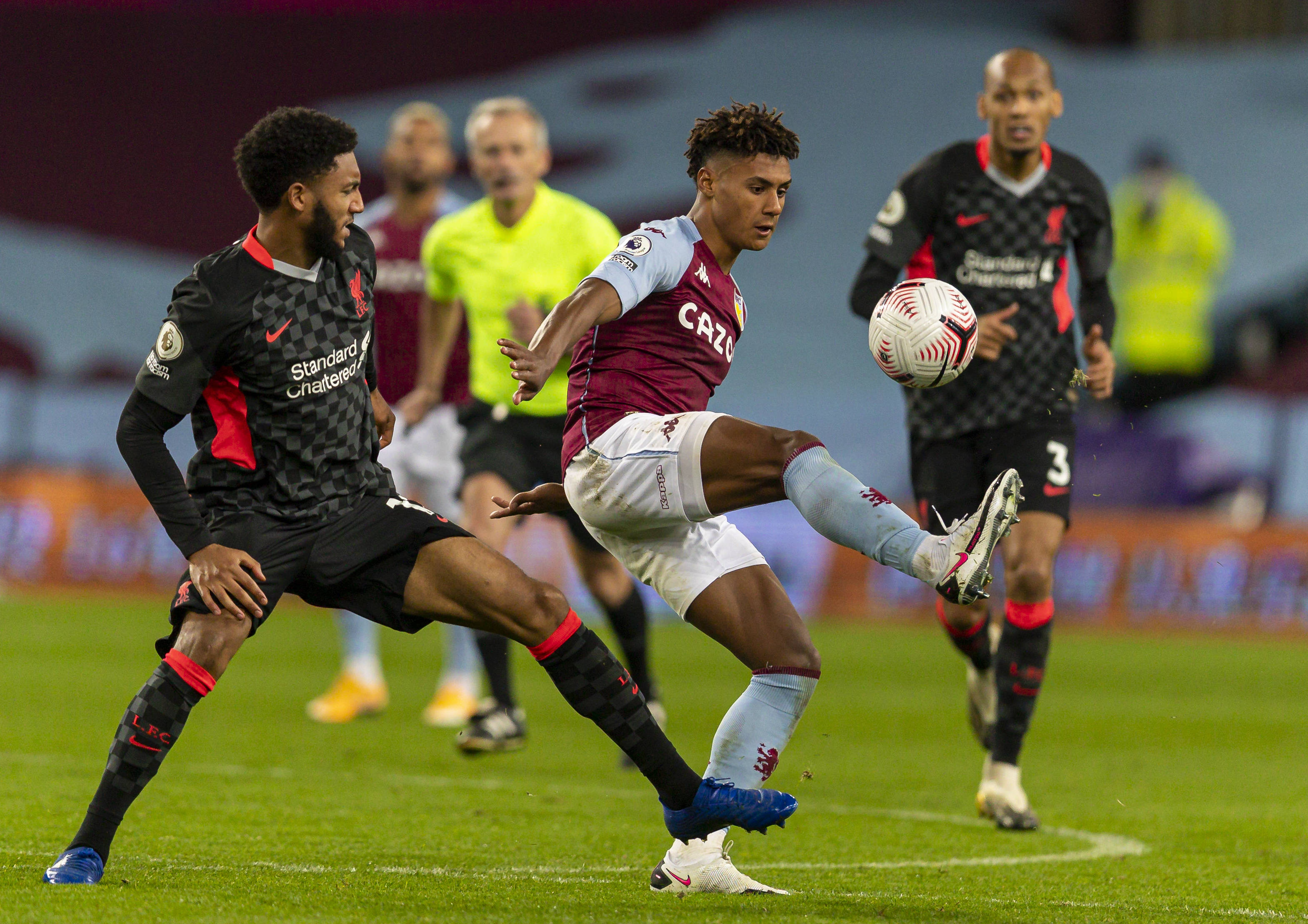 [图]NBA-主场115-146惨败公牛 遭遇两连败.